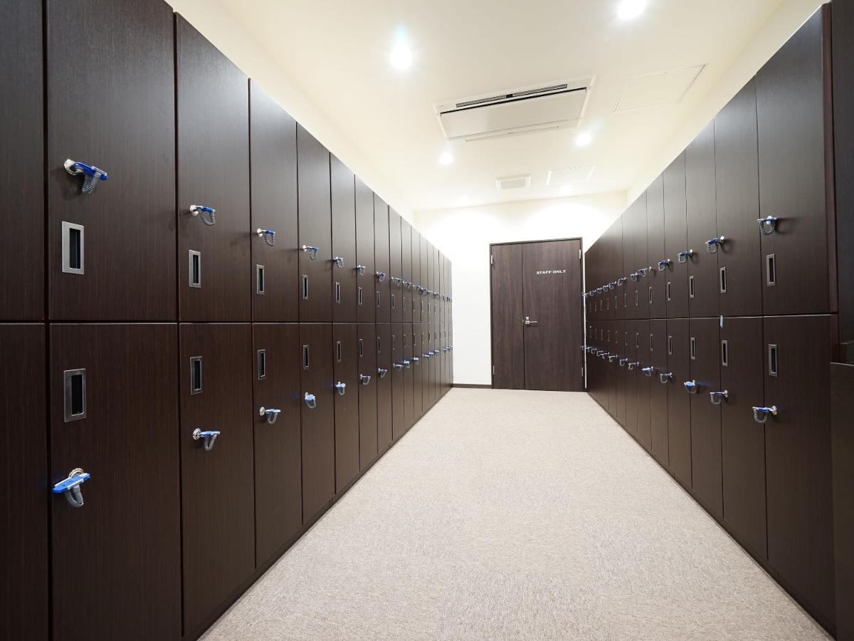 Wellcabin Tenjin - Male Only Fukuoka  Buitenkant foto