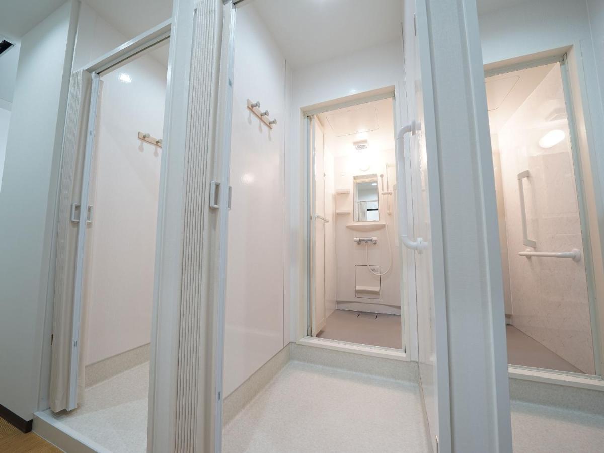 Wellcabin Tenjin - Male Only Fukuoka  Buitenkant foto